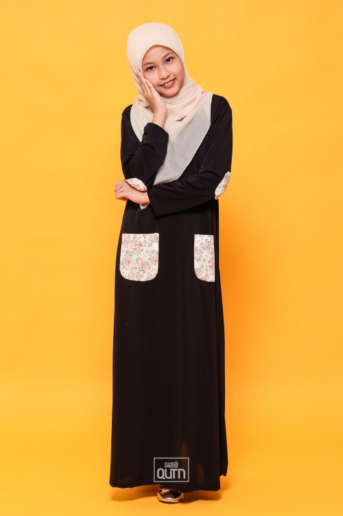 Khaleesya Dress in Sable Black